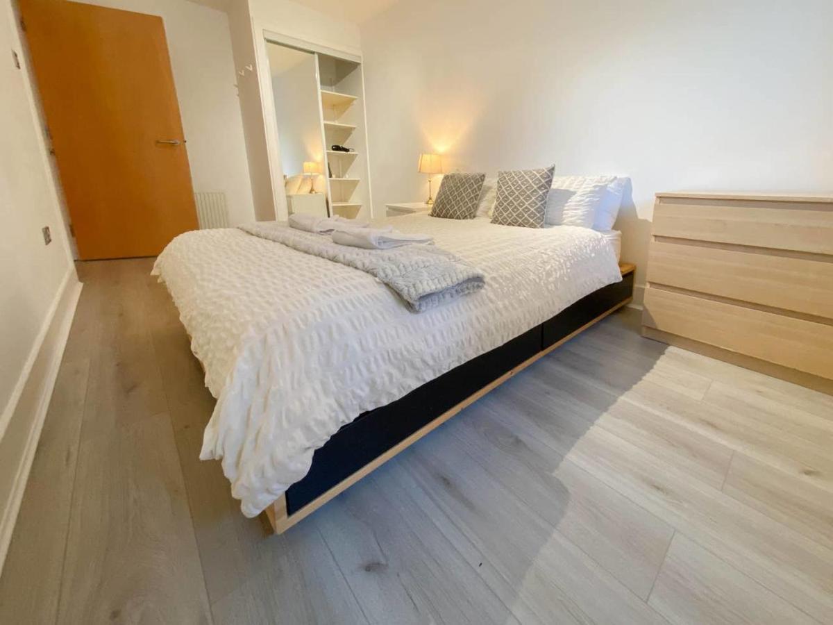 Apartment Highly Desirable City Centre 2 Bedroom