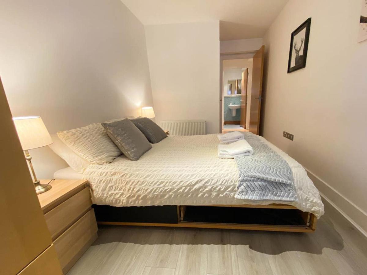 Highly Desirable City Centre 2 Bedroom *