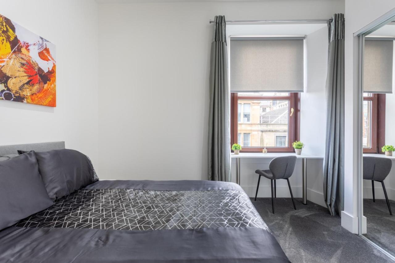 Clydeview Lux Centre *