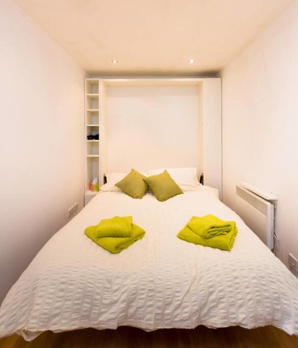 Trendy 10th Floor Studio Apartment