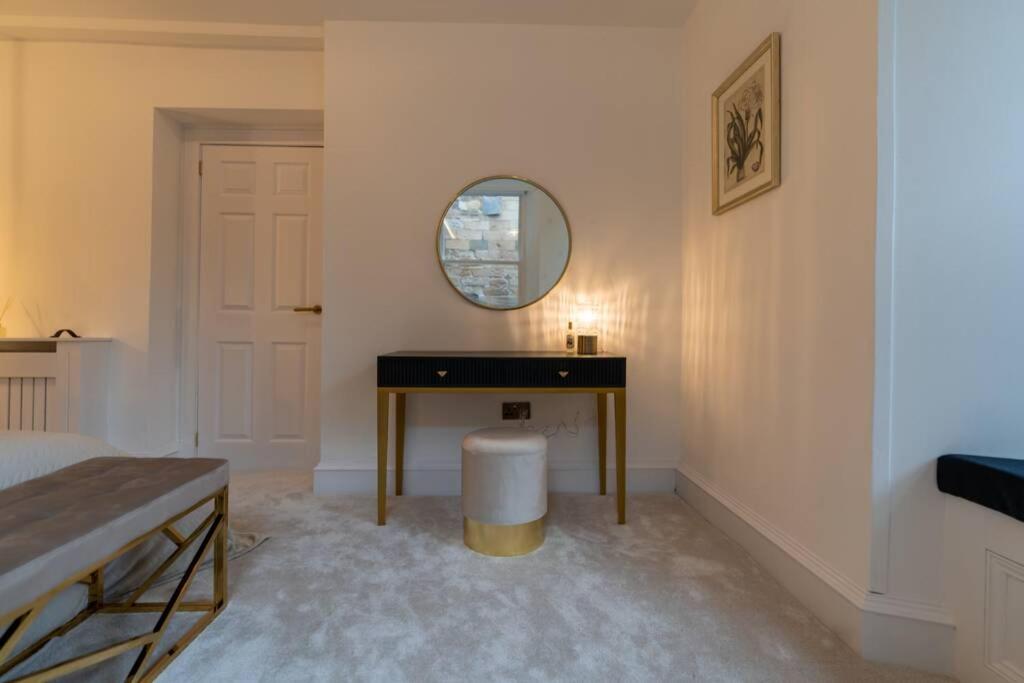 The West End Retreat - Luxurious - Prime Location Apartment Glasgow