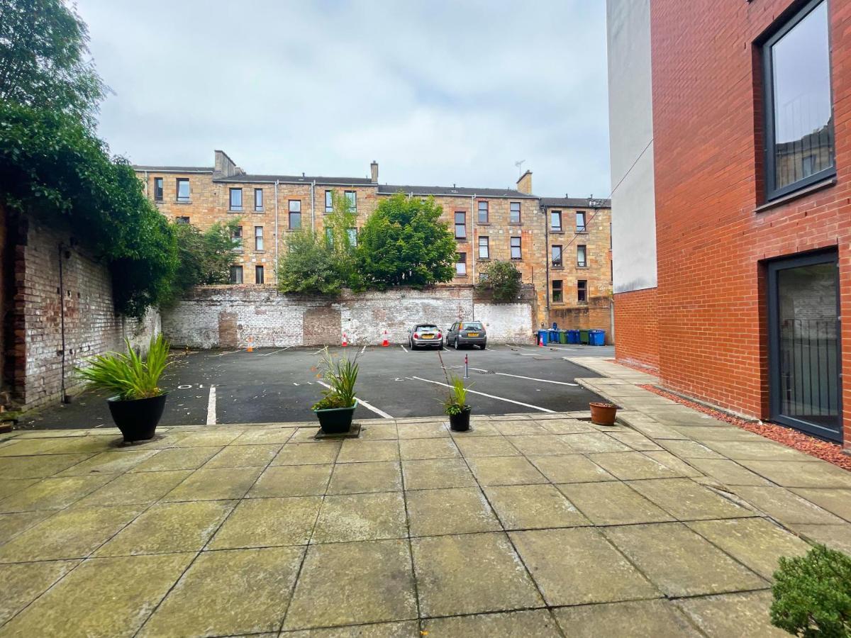 Kelvingrove 2 Bedroom - Private Parking Apartment *