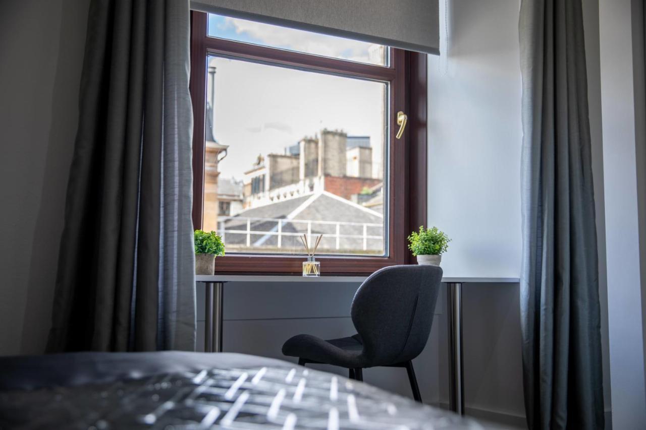 Clydeview Lux Centre