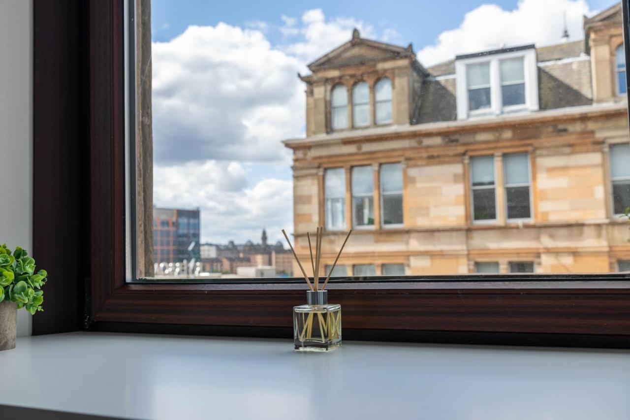 Clydeview Lux Centre Apartment *
