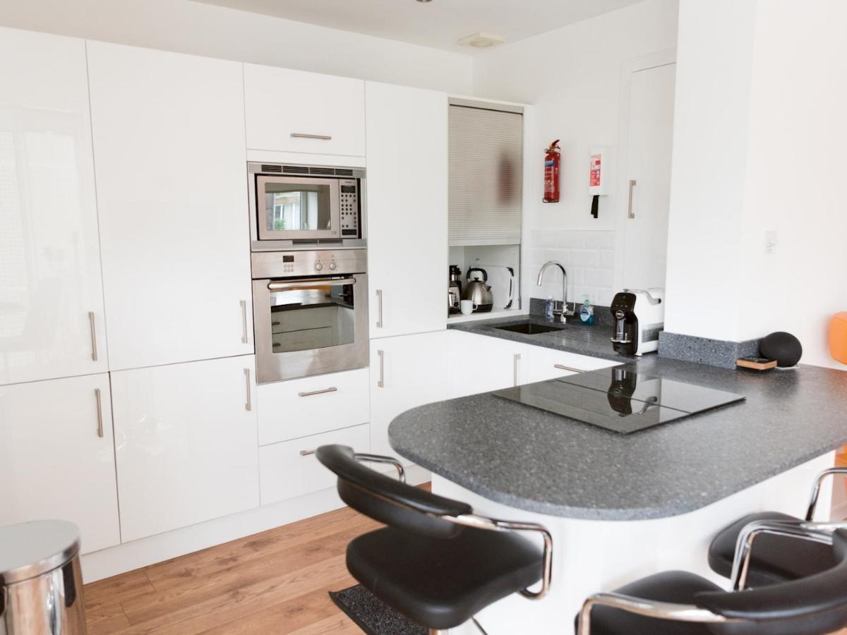 Pass The Keys Stylish 2bed Unit Apartment *