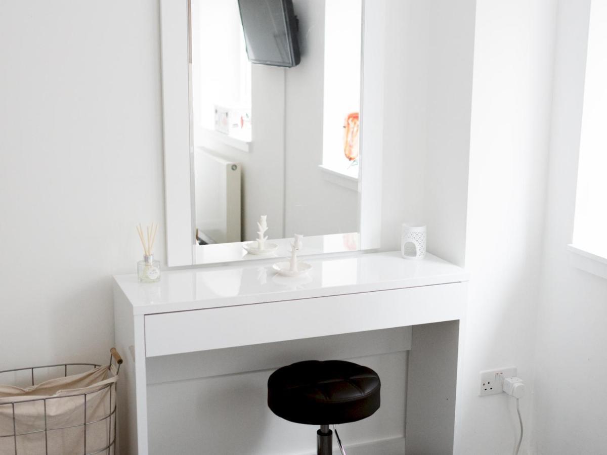 Pass The Keys Stylish 2bed Unit Apartment Glasgow