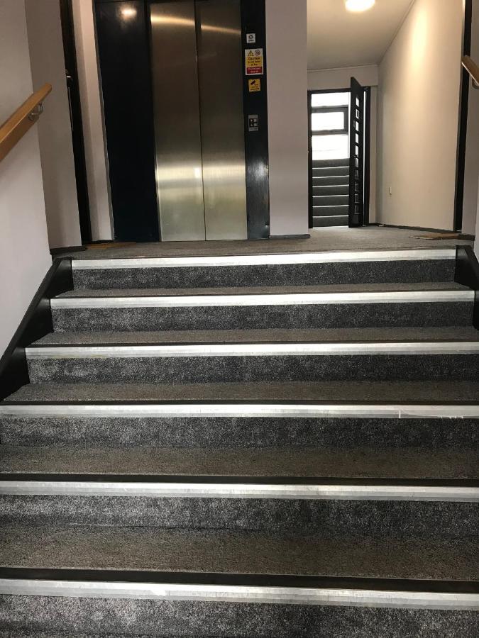 City Centre Riverside With Private Parking Glasgow