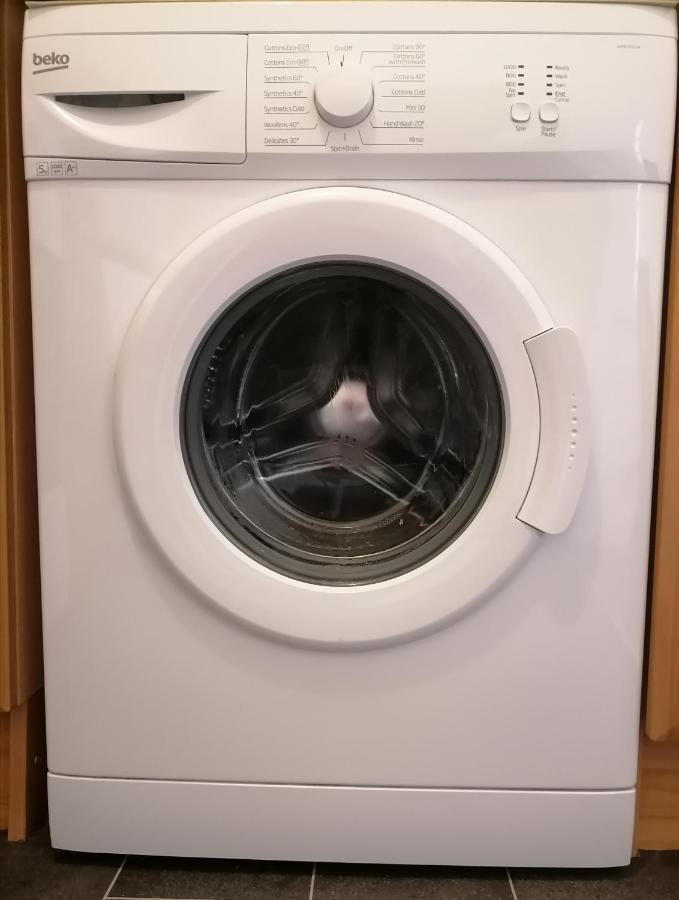 1 Bedroom In Centre