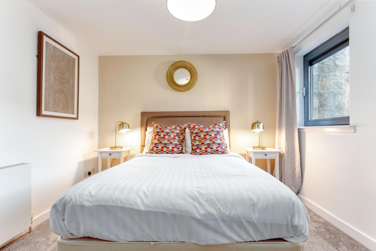 Apartment Executive 7