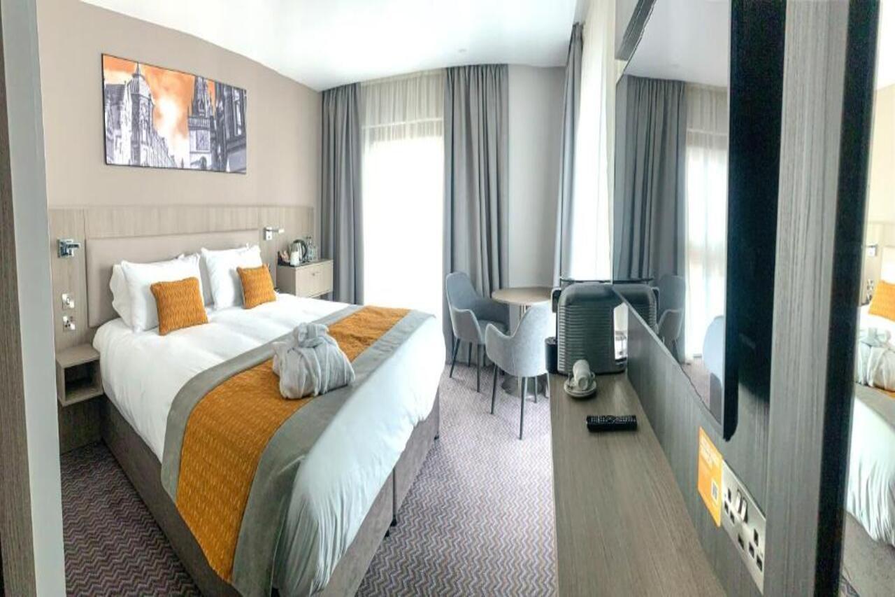 Maldron Hotel 4*