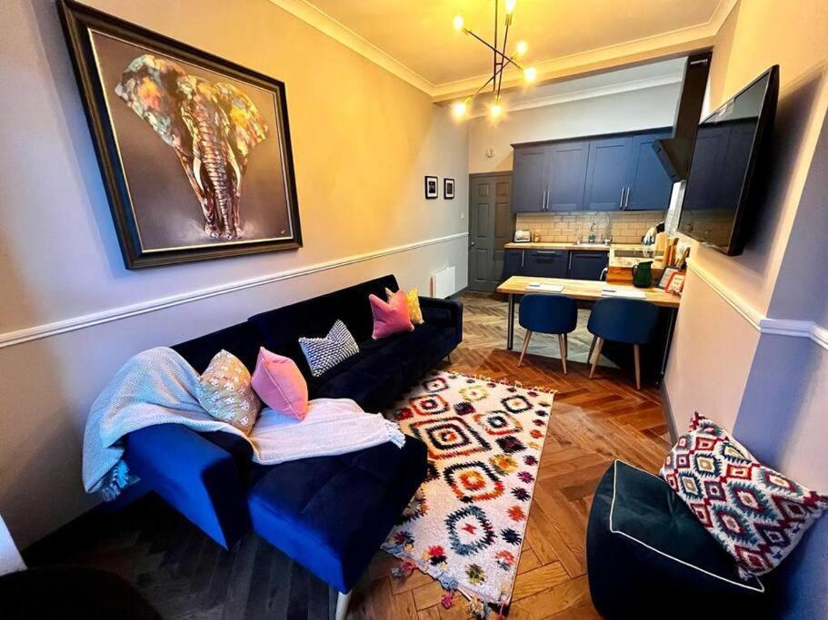 Stunning 1 Bed In West End *