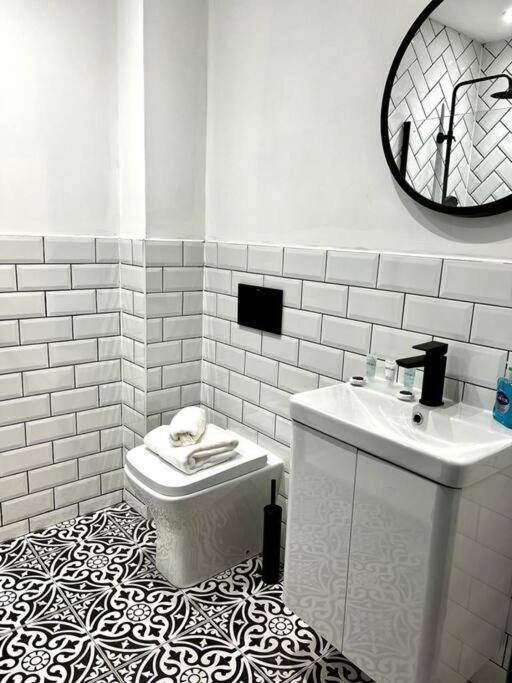 Stunning 1 Bed In West End Glasgow