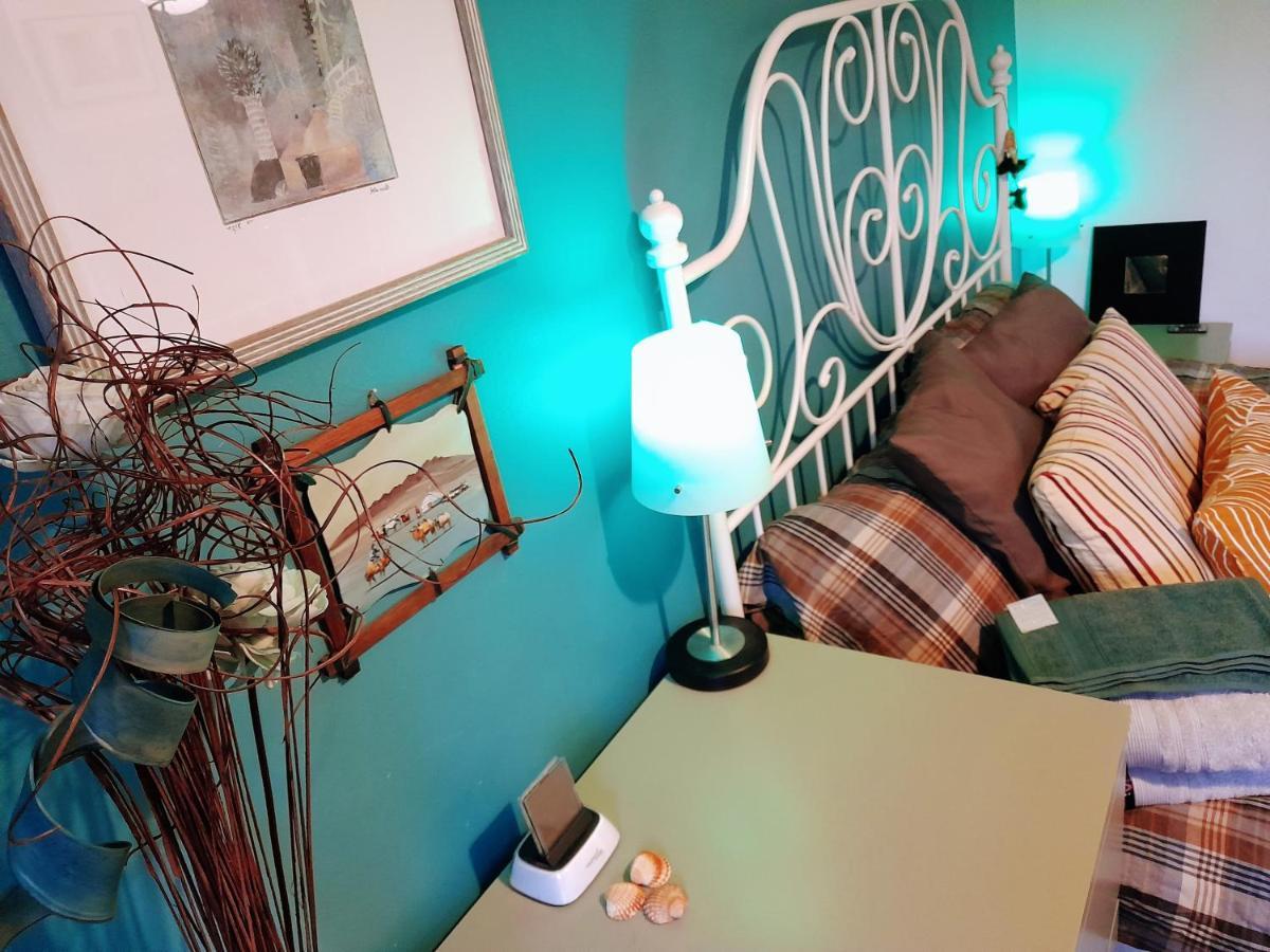 2bed Guest Wing - Charming - Off M8 M80 Bed & Breakfast Glasgow