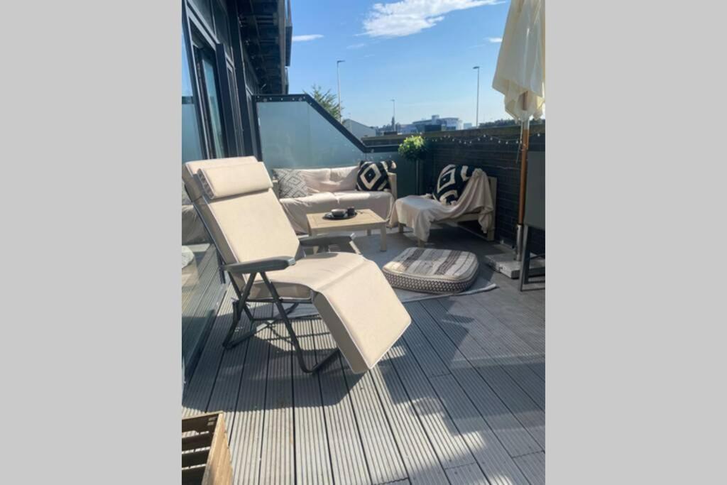 Riverside Exec With Balcony - Secc/hydro Apartment Glasgow