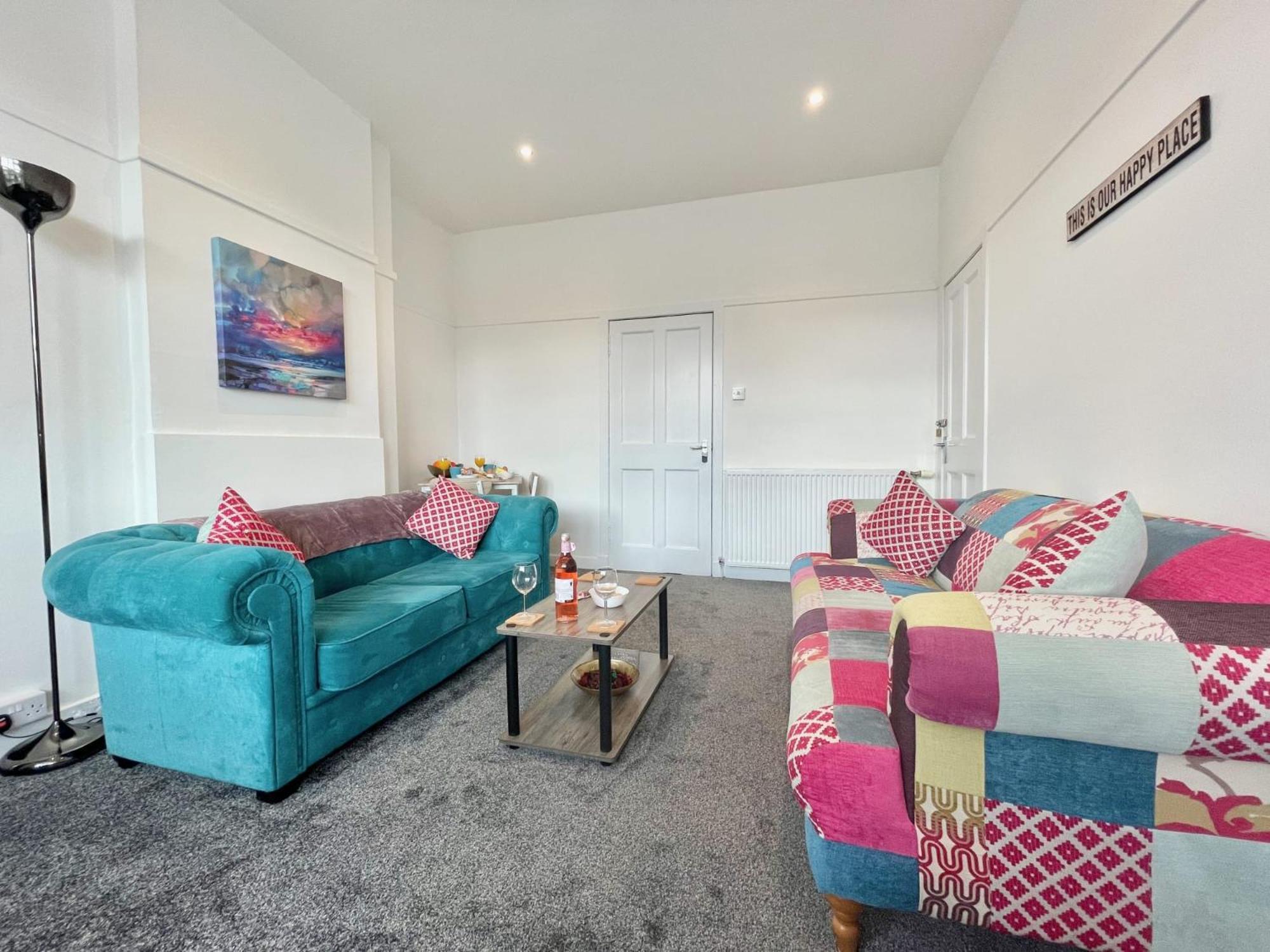 Bella House - 3 Bed House In *
