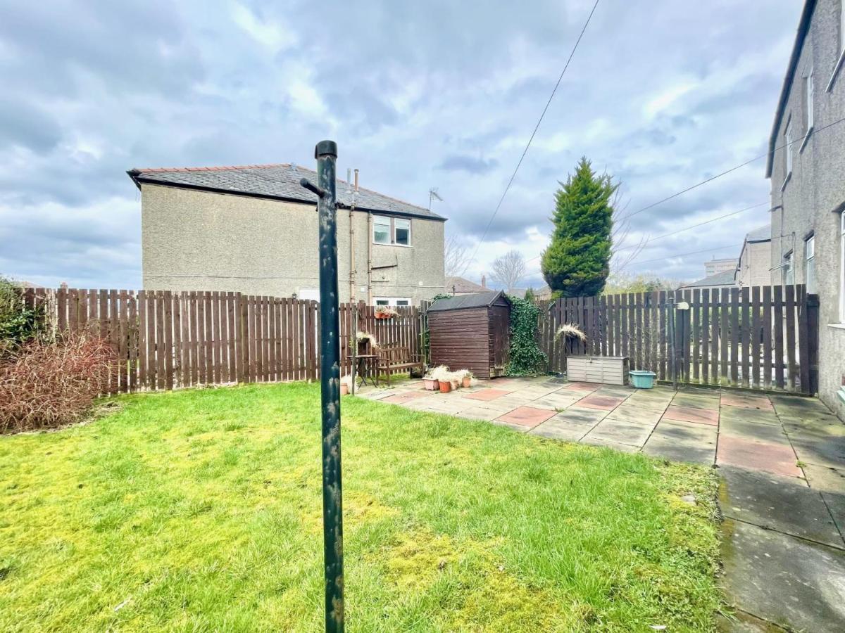 Bella House - 3 Bed House In Glasgow