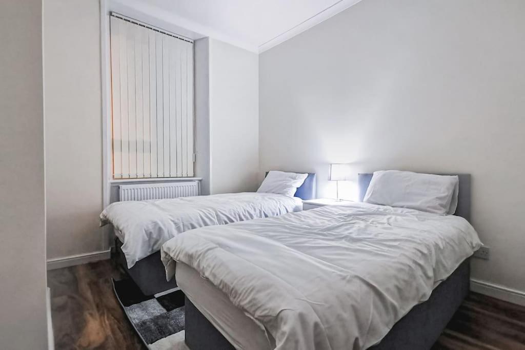 Southside: Cosy 2 Bedroom Apartment Glasgow