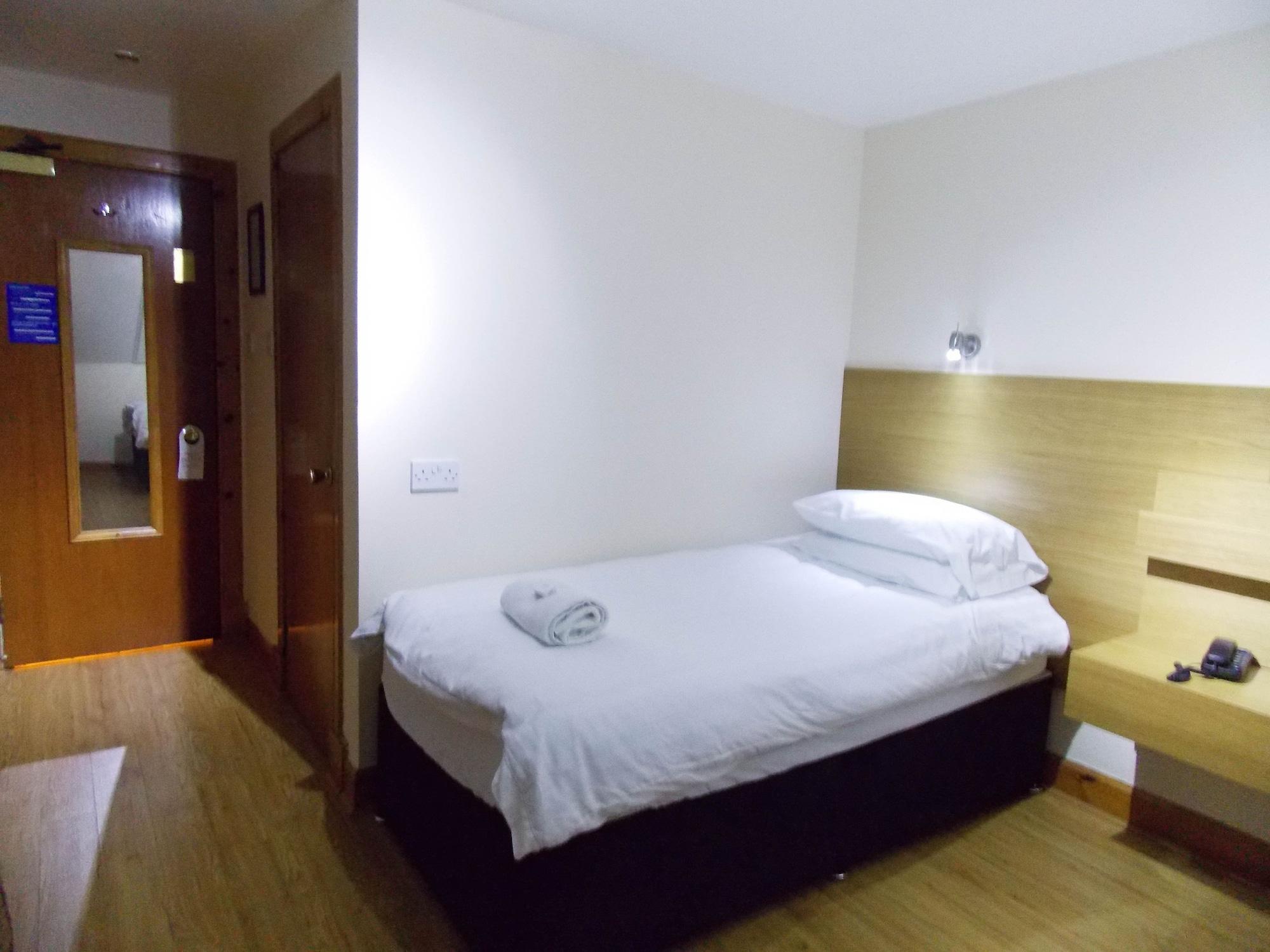 Guest house Victorian House 3*