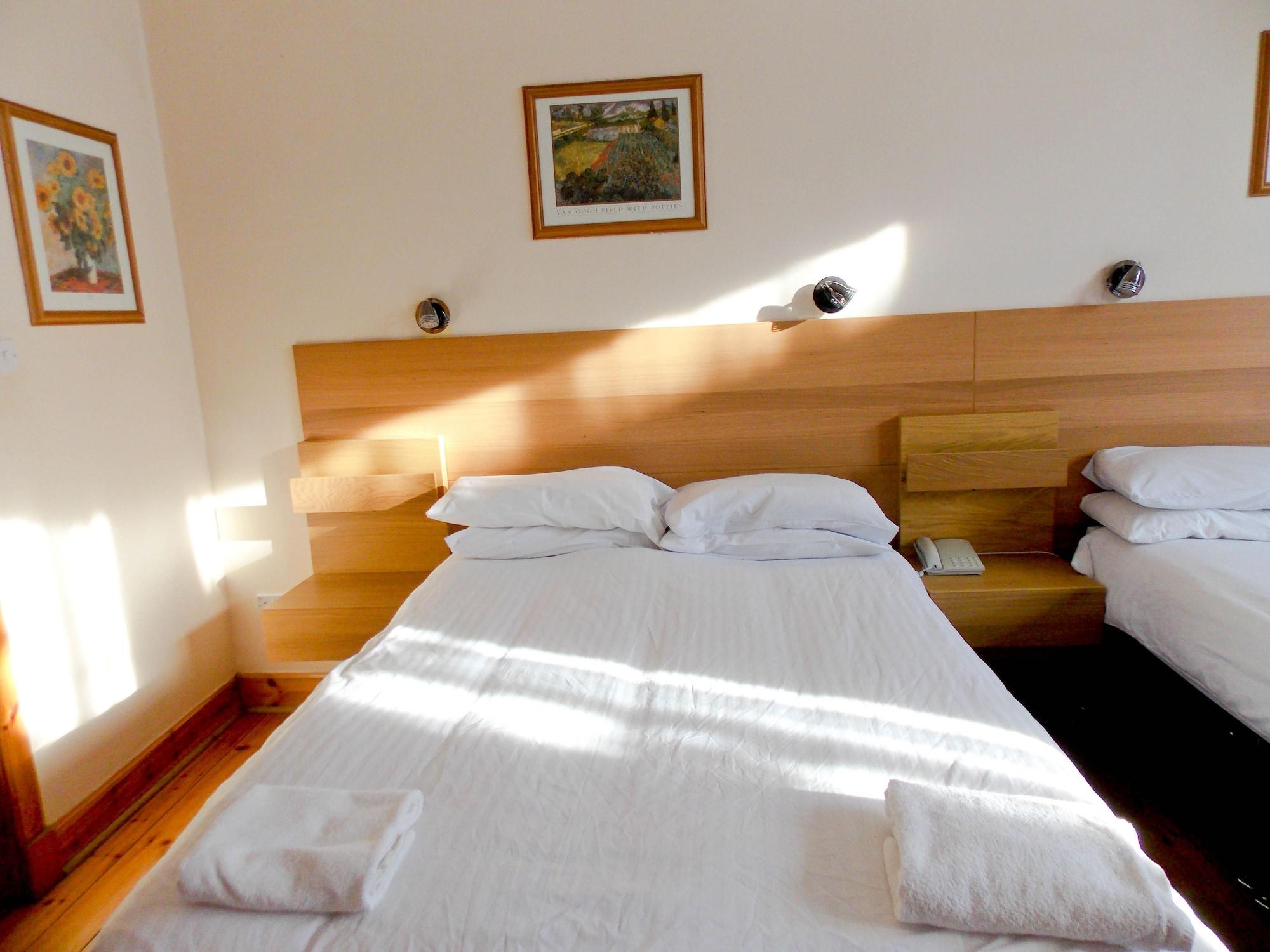 Guest house Victorian House 3*