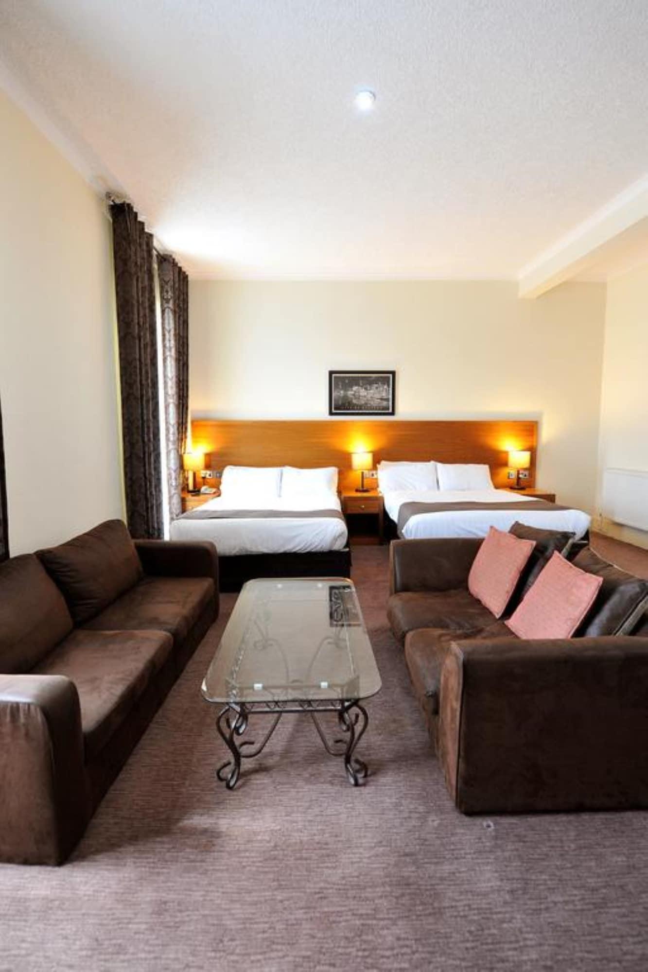Hotel Alexander Thomson 3*