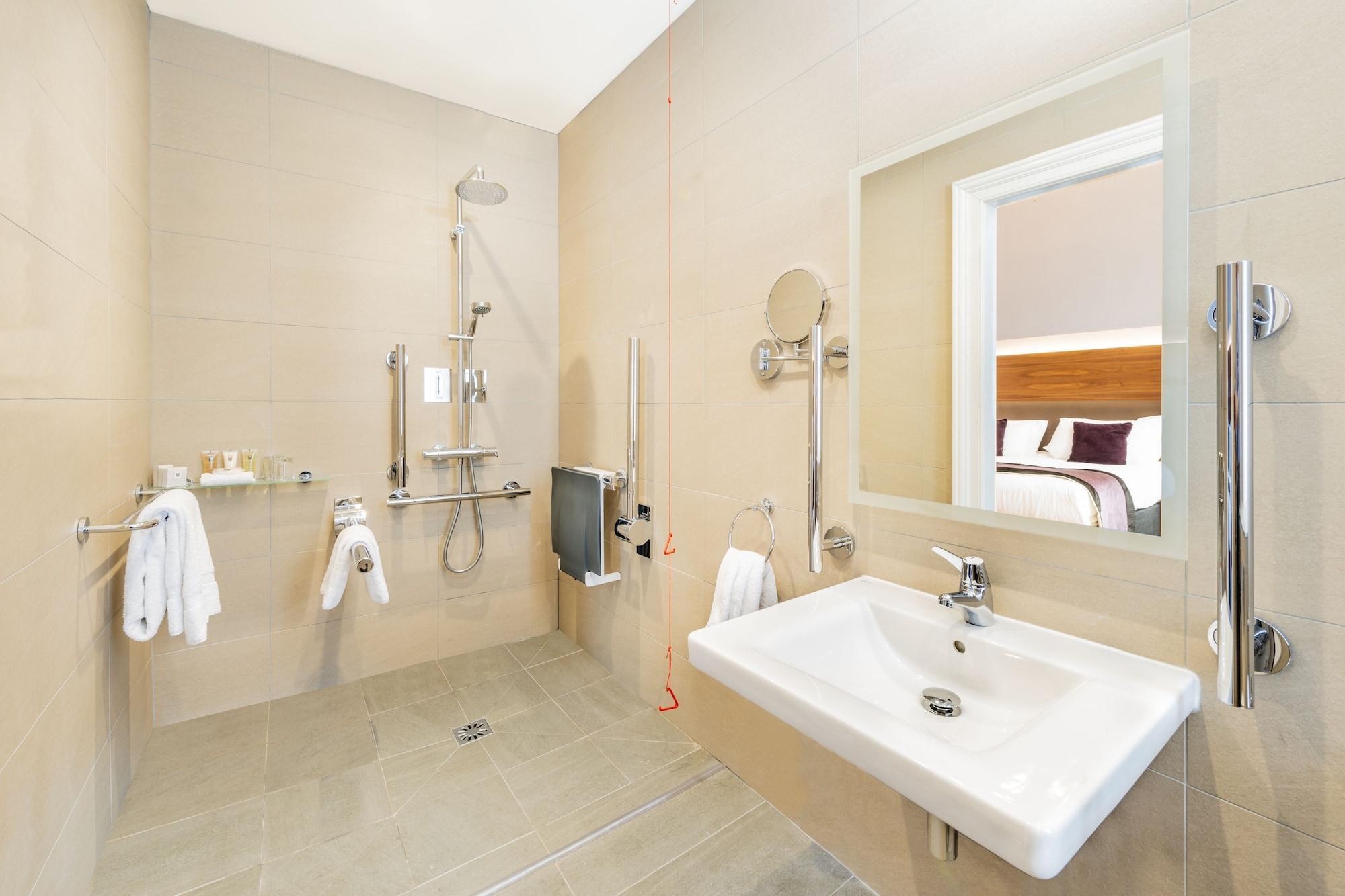 Millennium Hotel 4*