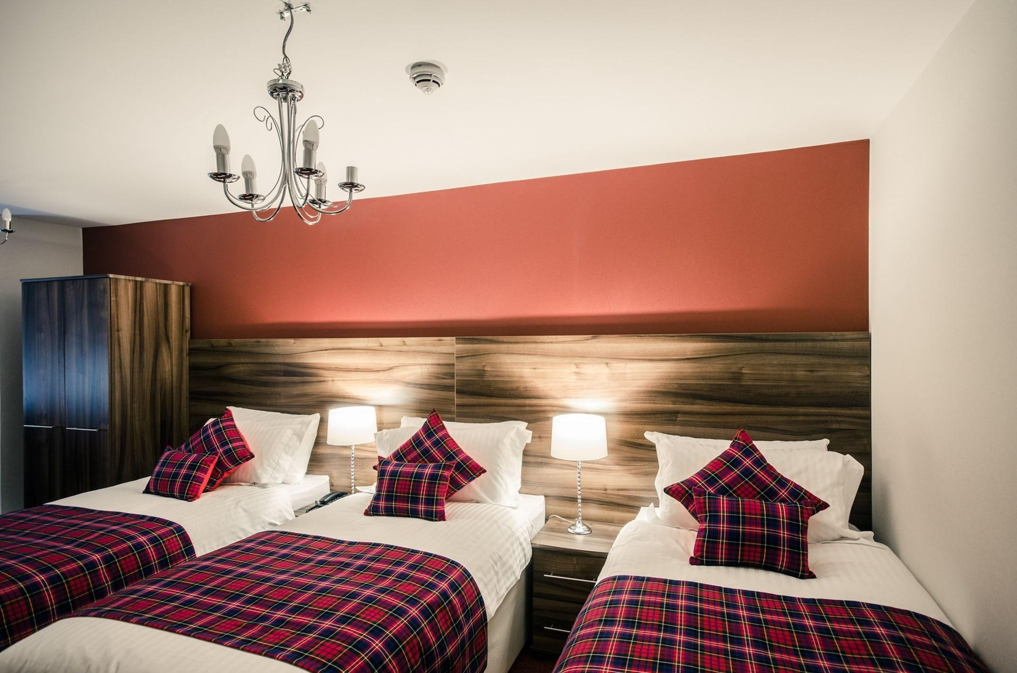 Hotel Royal West End 3*