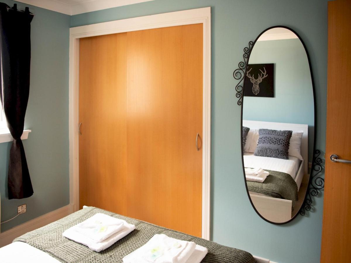 Pass The Keys Lovely 2-bed In Perfect City Location With Parking Apartment *