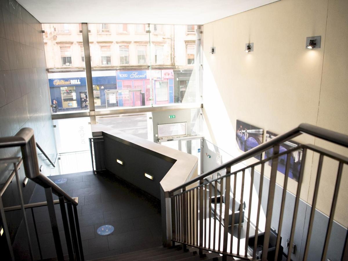 Pass The Keys Lovely 2-bed In Perfect City Location With Parking Apartment *