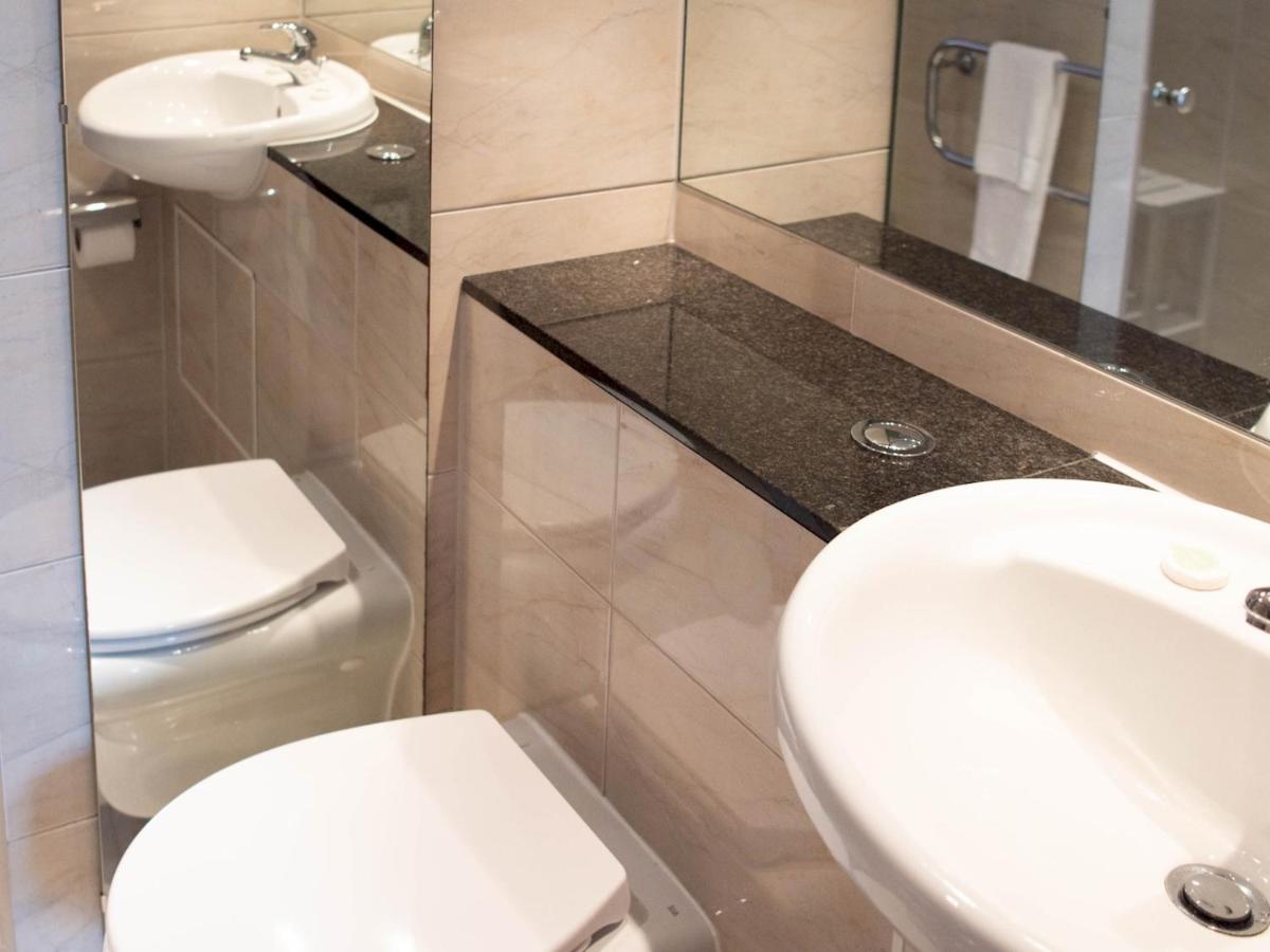 Apartment Pass The Keys Lovely 2-bed In Perfect City Location With Parking *