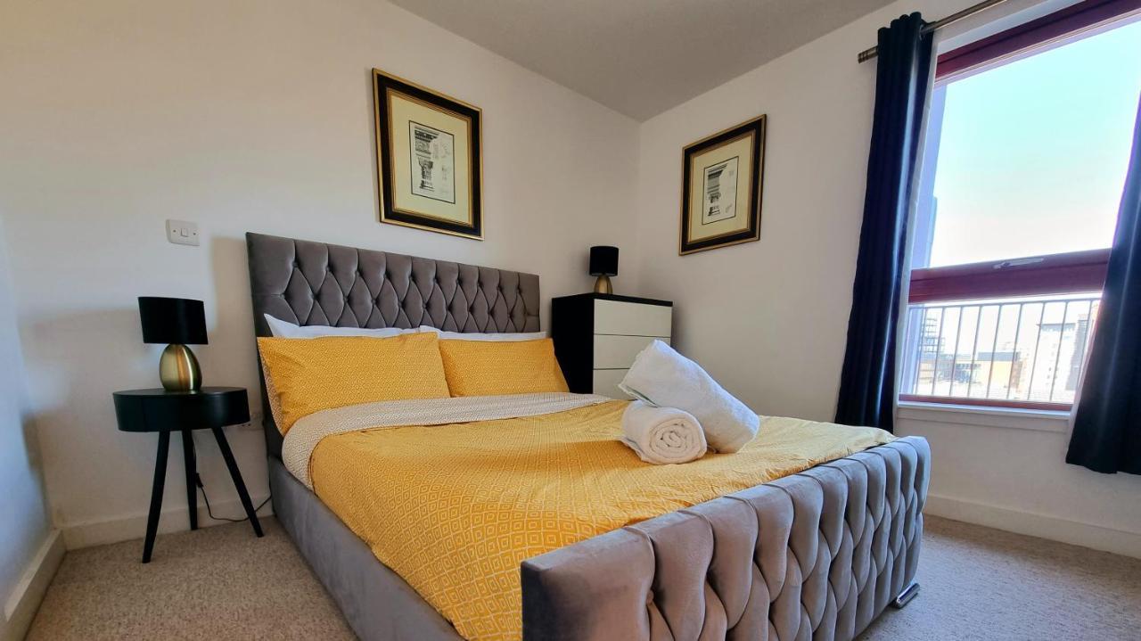 Two Bed Penthouse In The Heart Of
