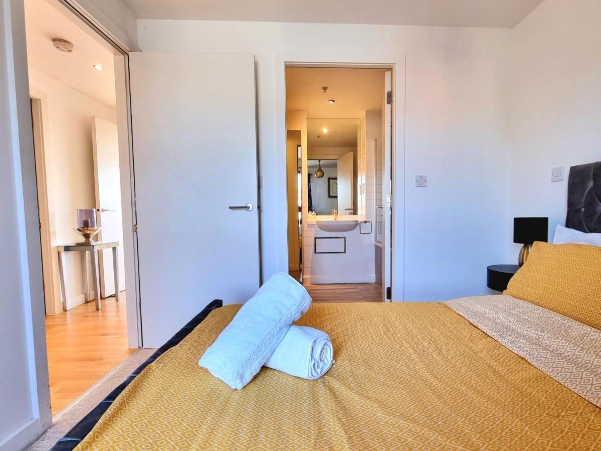 Two Bed Penthouse In The Heart Of Apartment