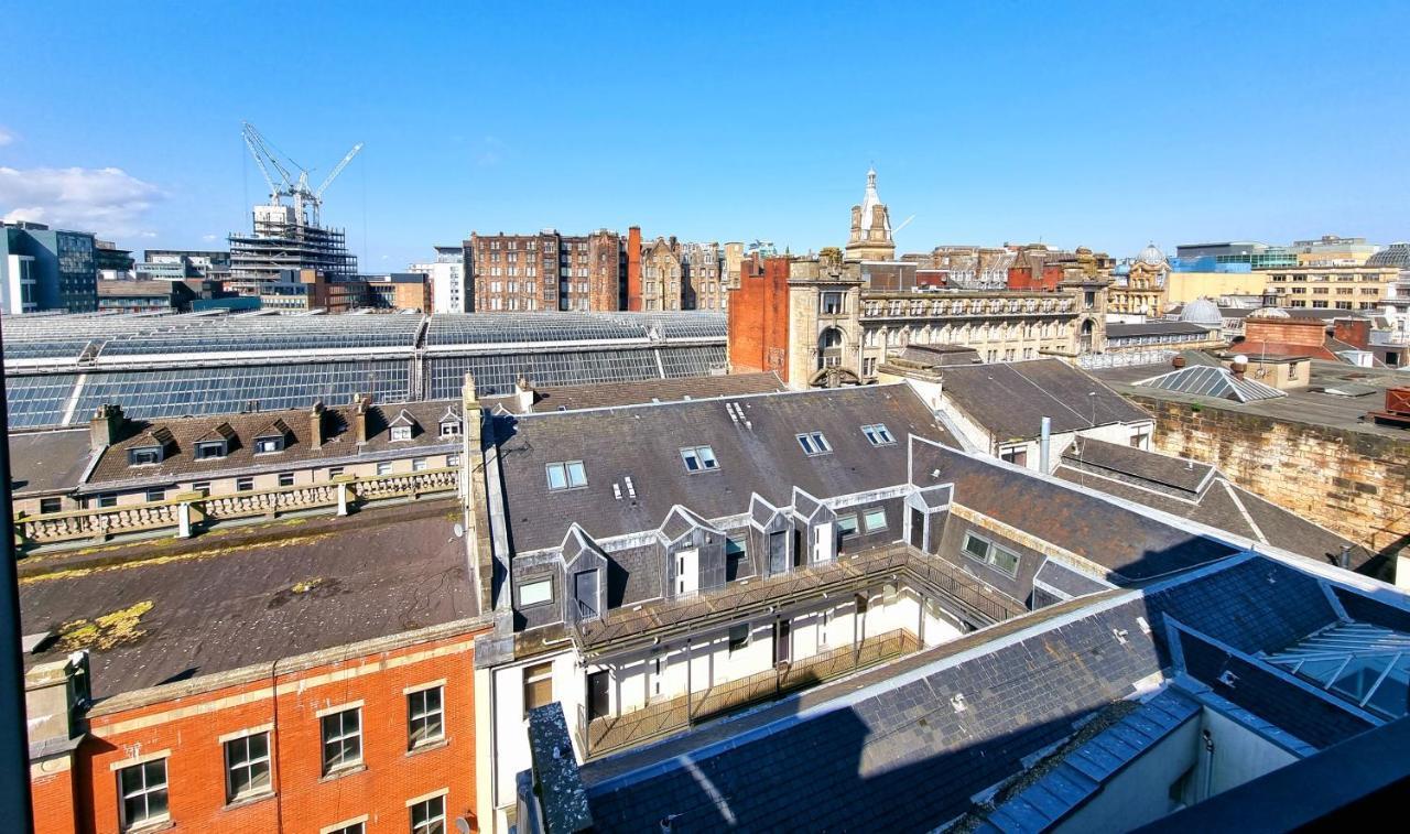 Two Bed Penthouse In The Heart Of Apartment *