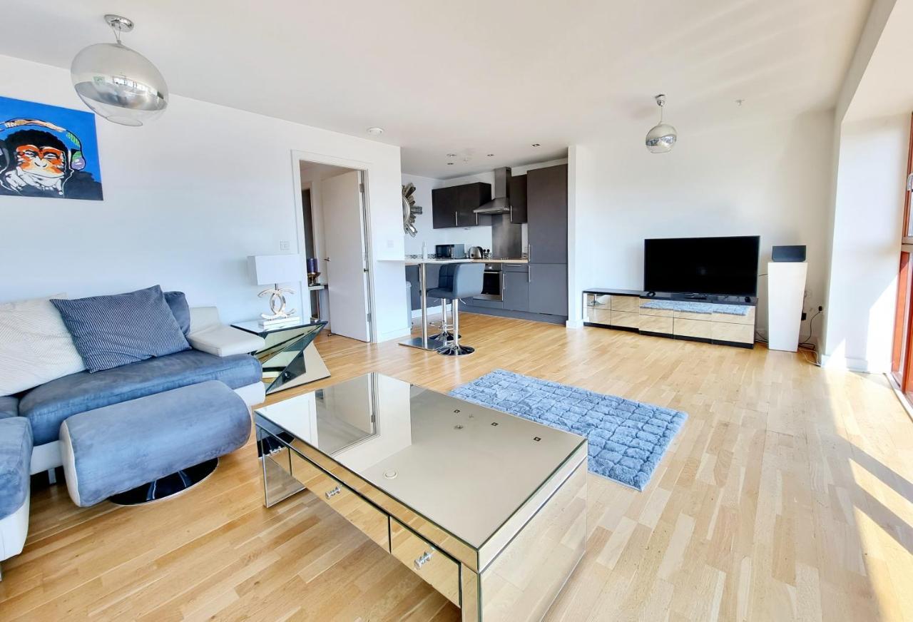 Two Bed Penthouse In The Heart Of Apartment