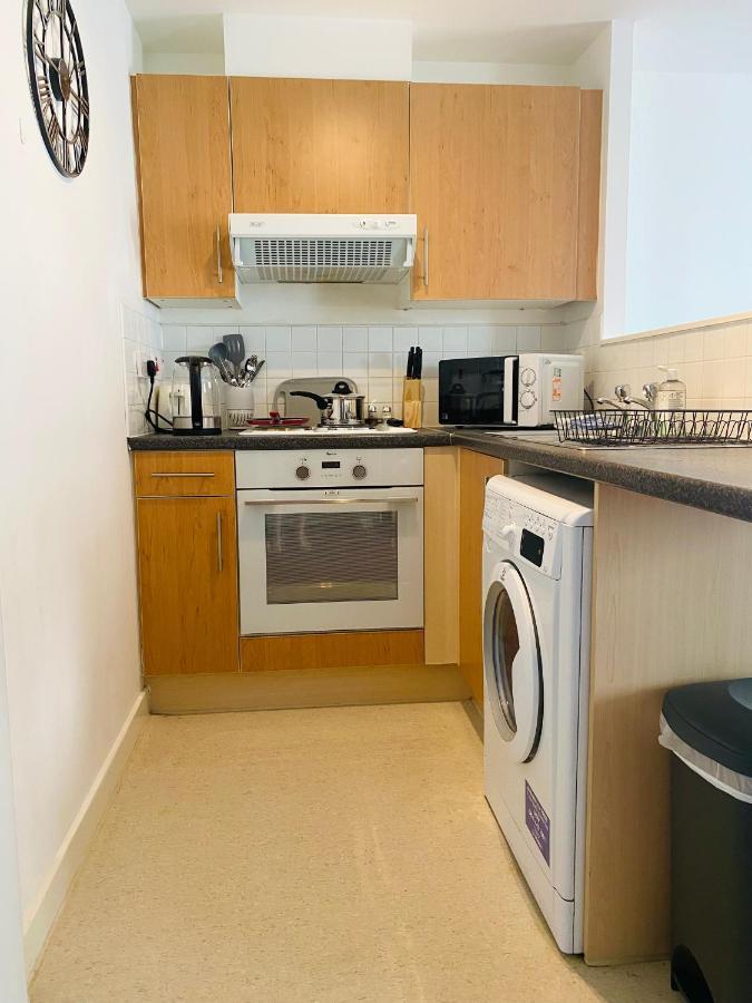 Apartment Studio Flat, Merchant Centre *