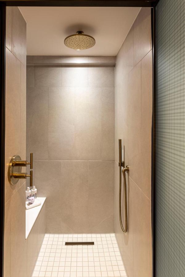 Hotel Virgin 5*