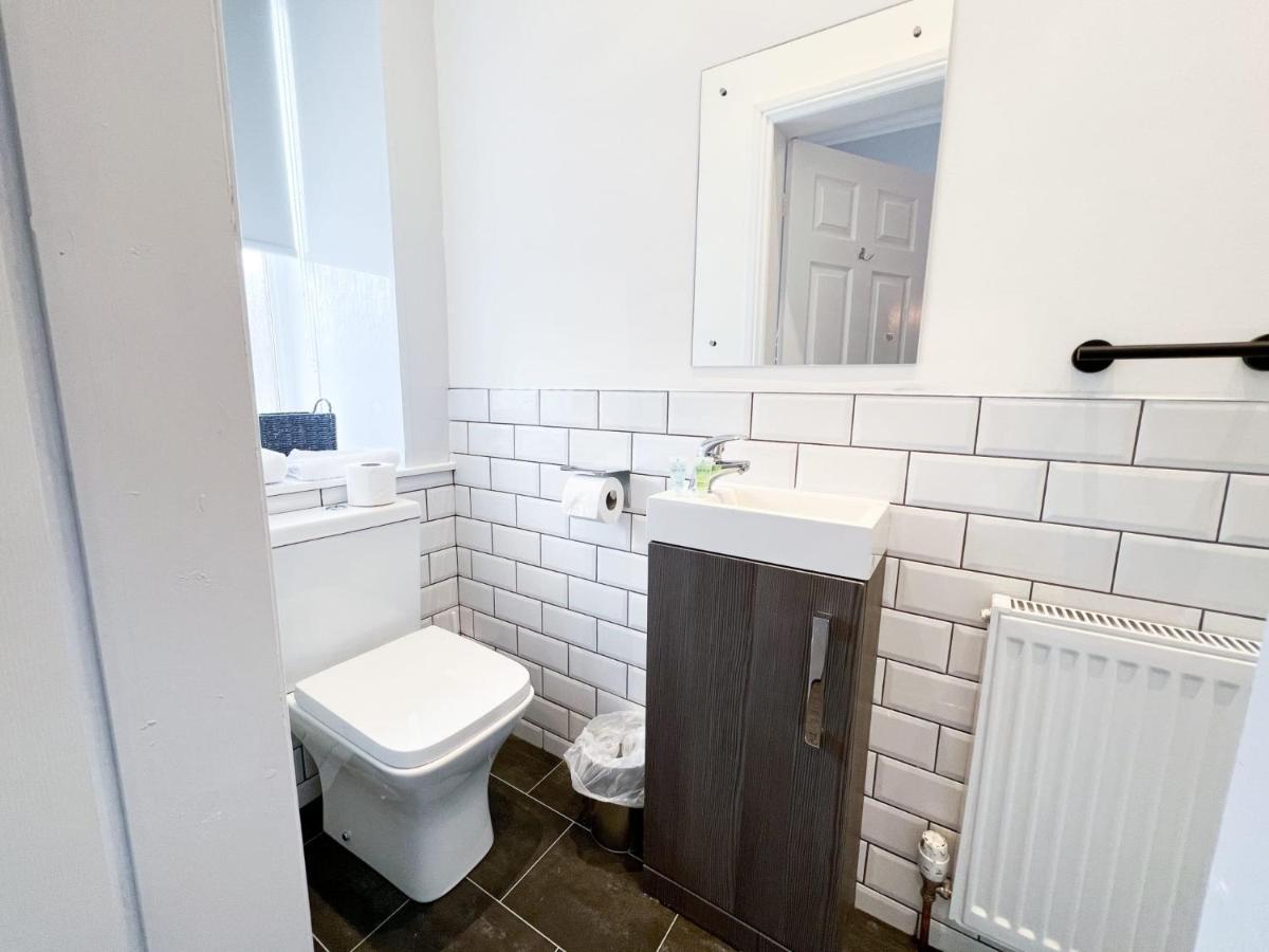 1 Bedroom *