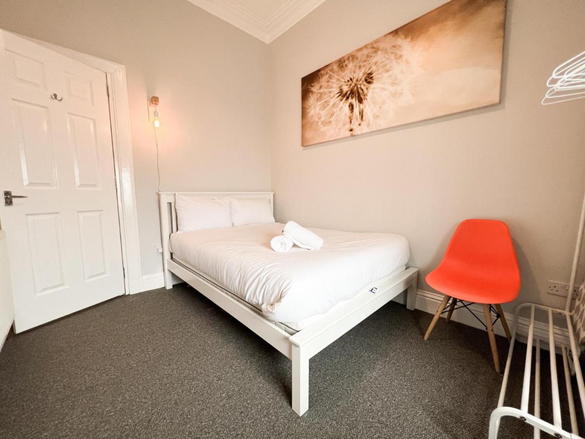 1 Bedroom *