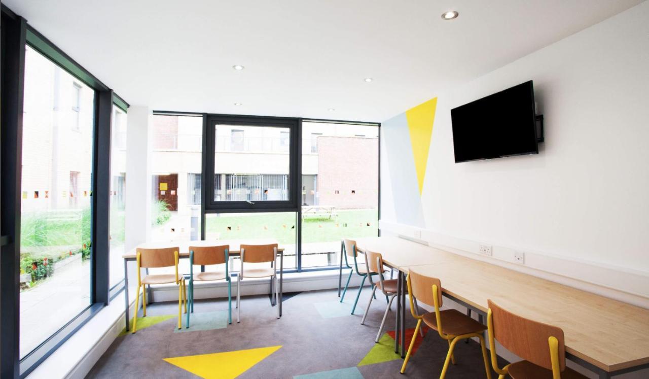 Charming Ensuite Rooms For Students Only, Glasgow - Sk