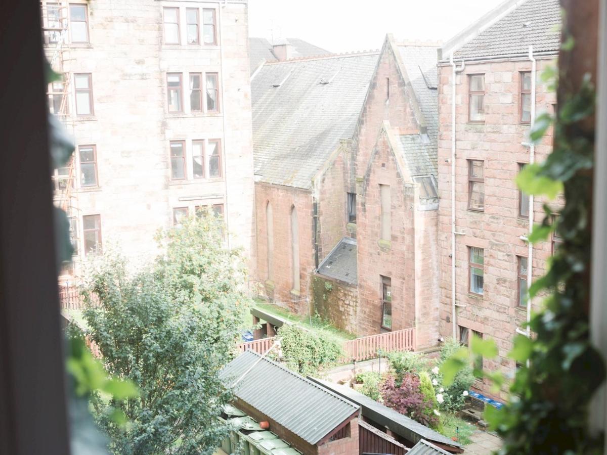 Pass The Keys Lovely Traditional 2 Bedroom Flat In West End * Glasgow