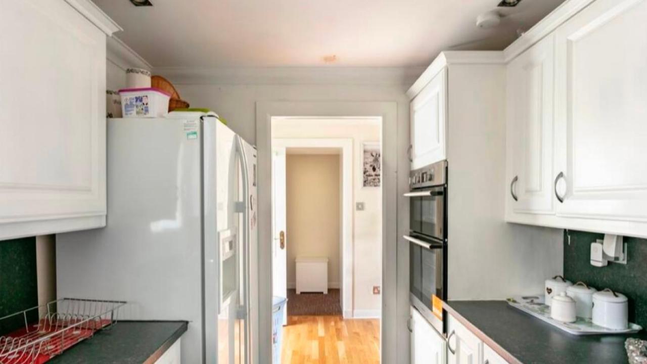 Apartment To *
