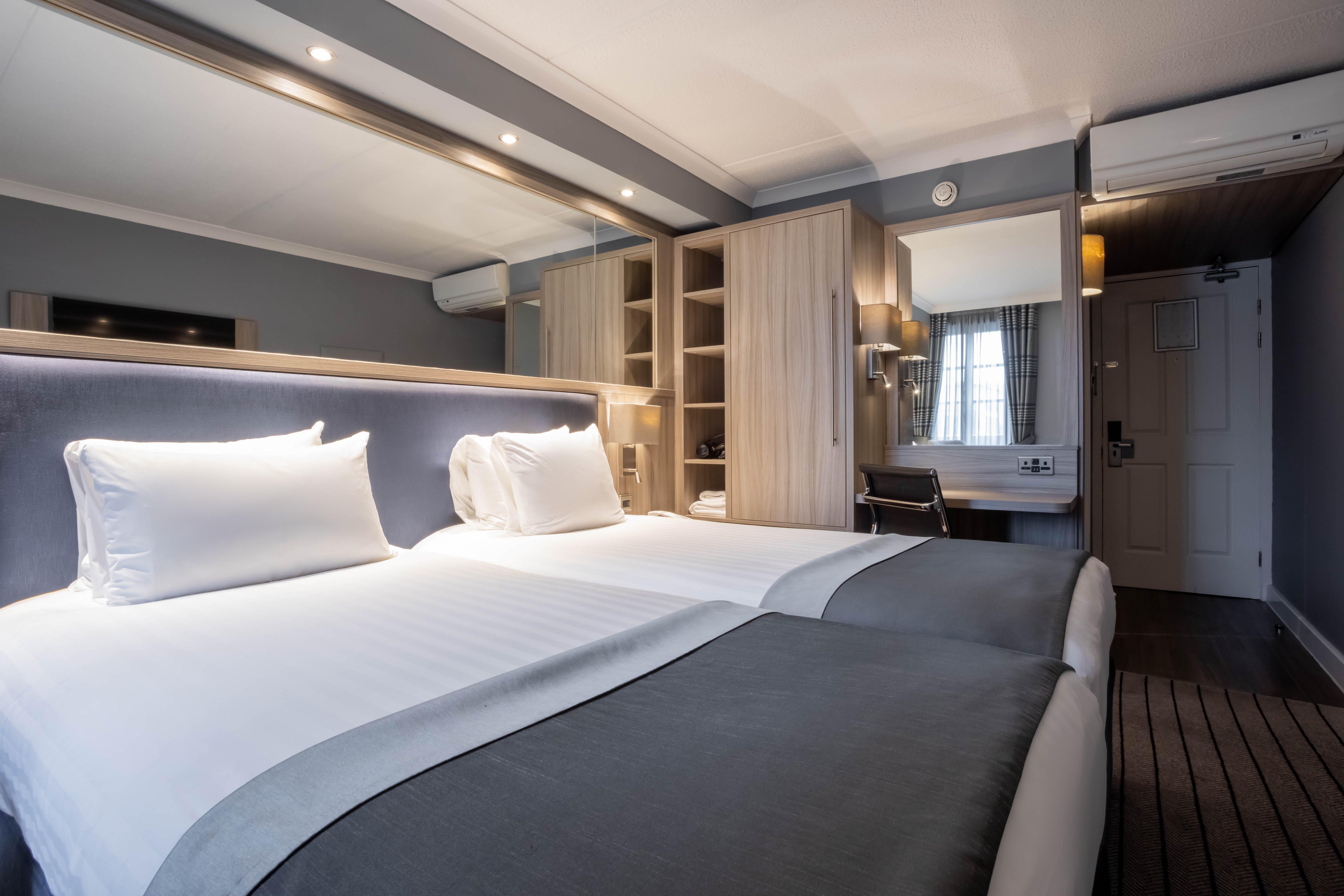 - - Ctr Theatreland By Ihg