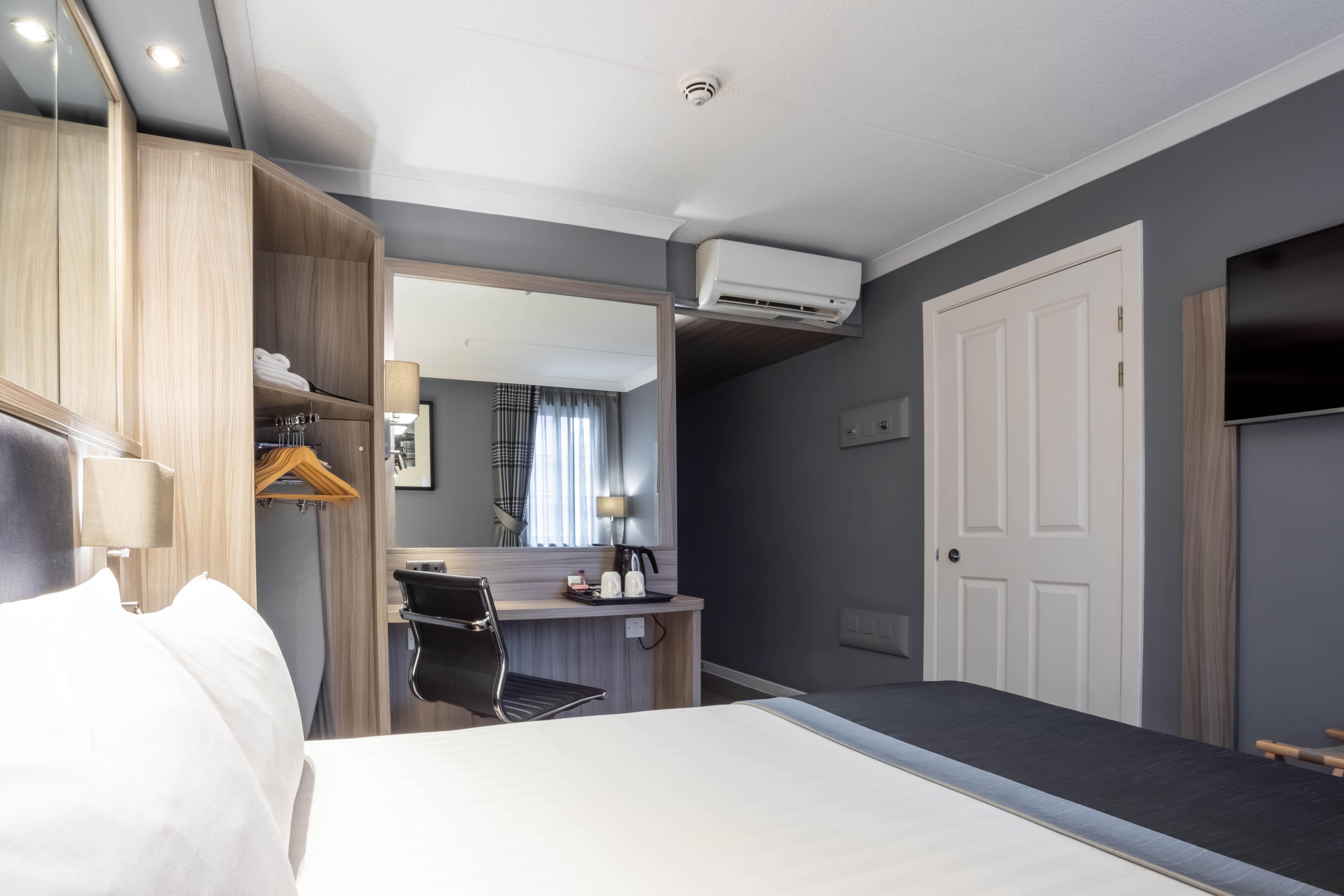 Hotel - - Ctr Theatreland By Ihg 4*