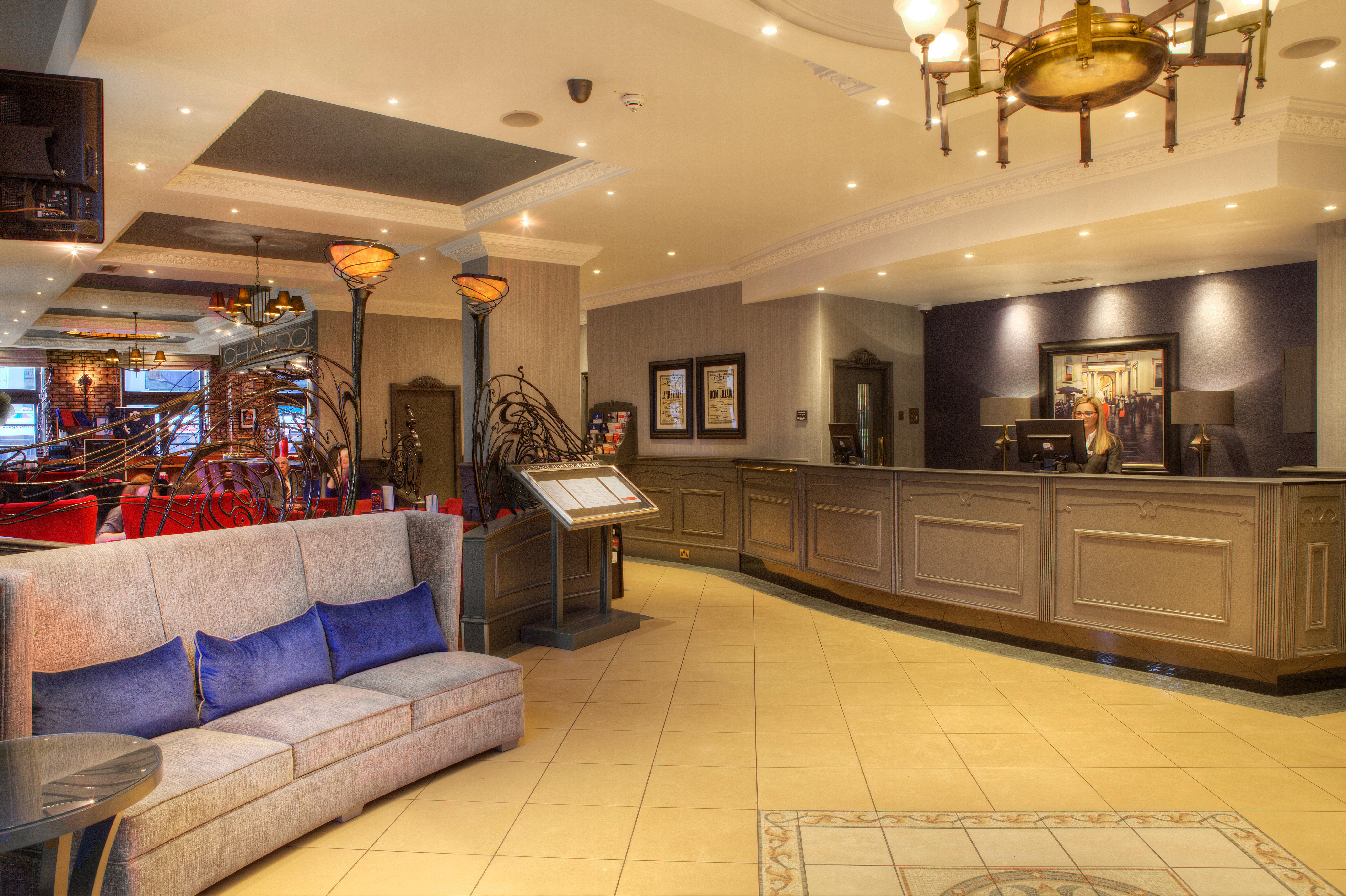 Hotel - - Ctr Theatreland By Ihg 4*