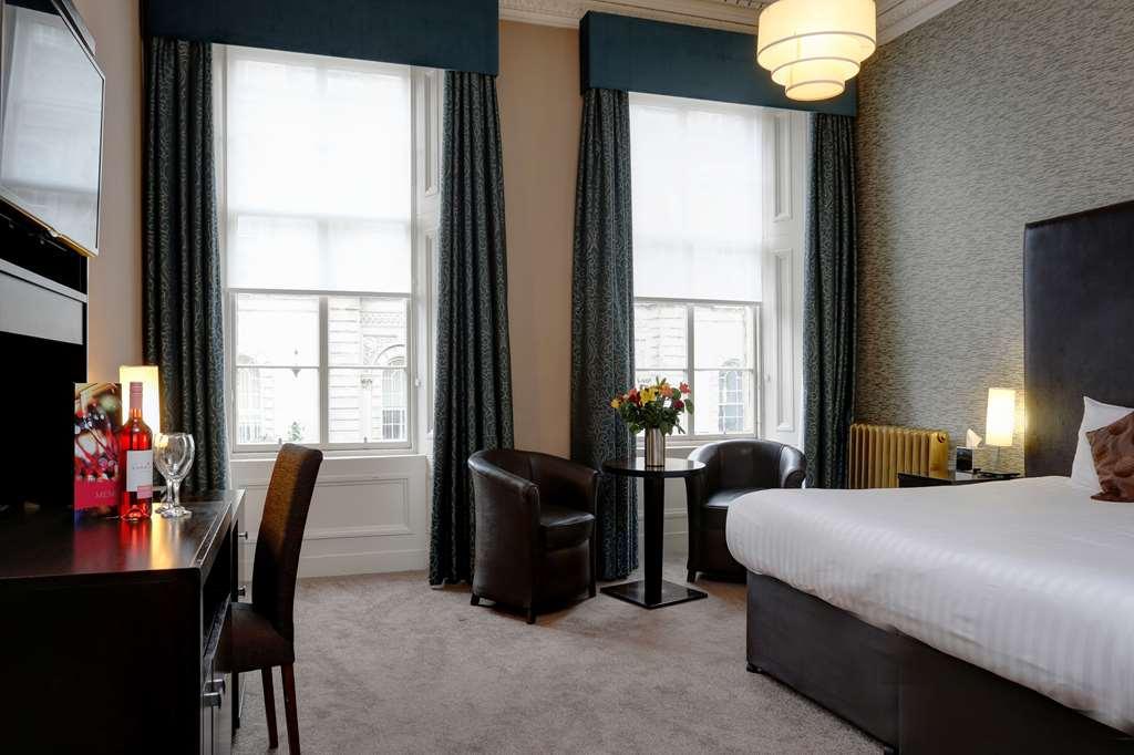 Safestay Charing Cross Hotel 3*