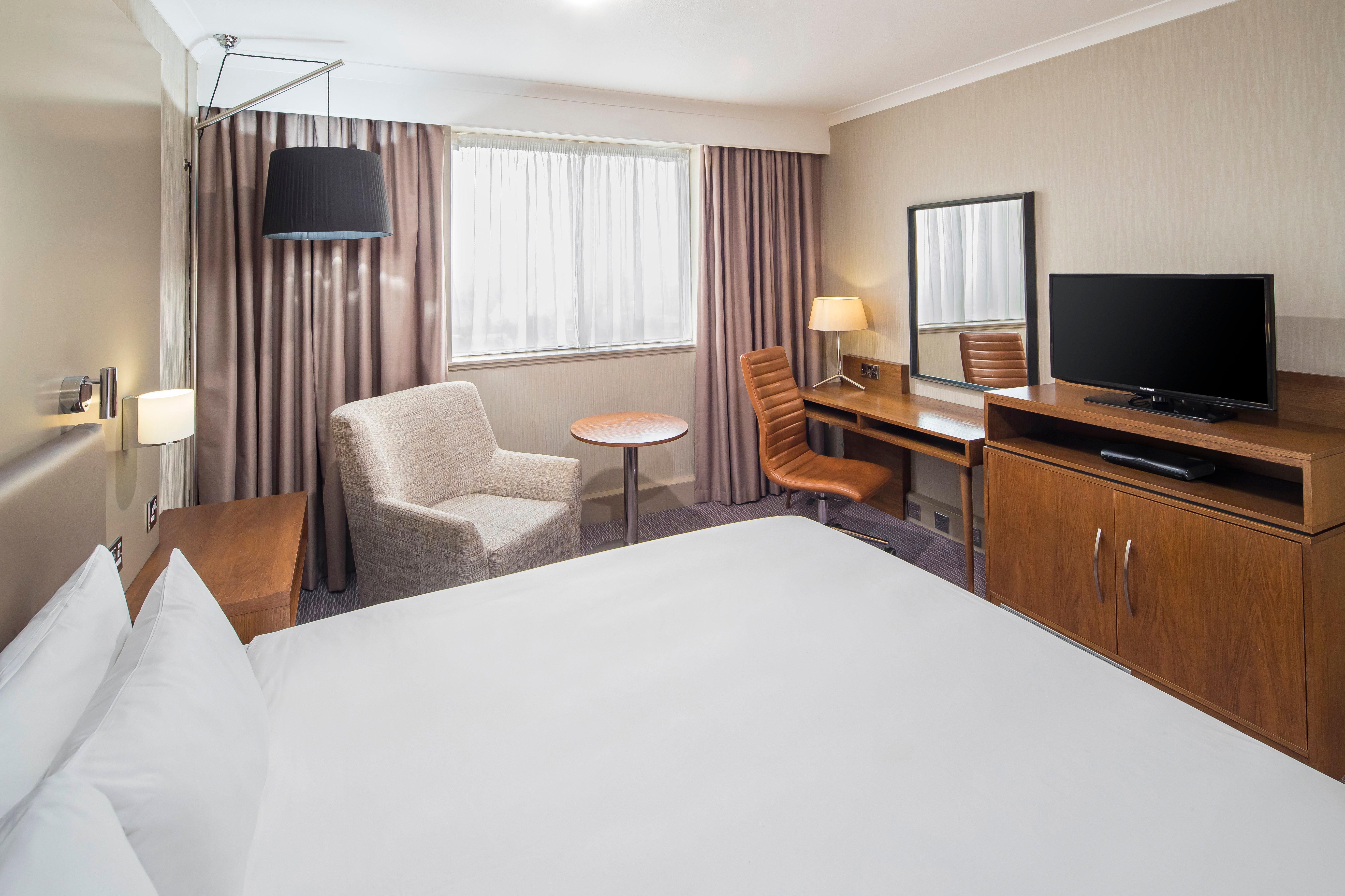 Crowne Plaza By Ihg Hotel