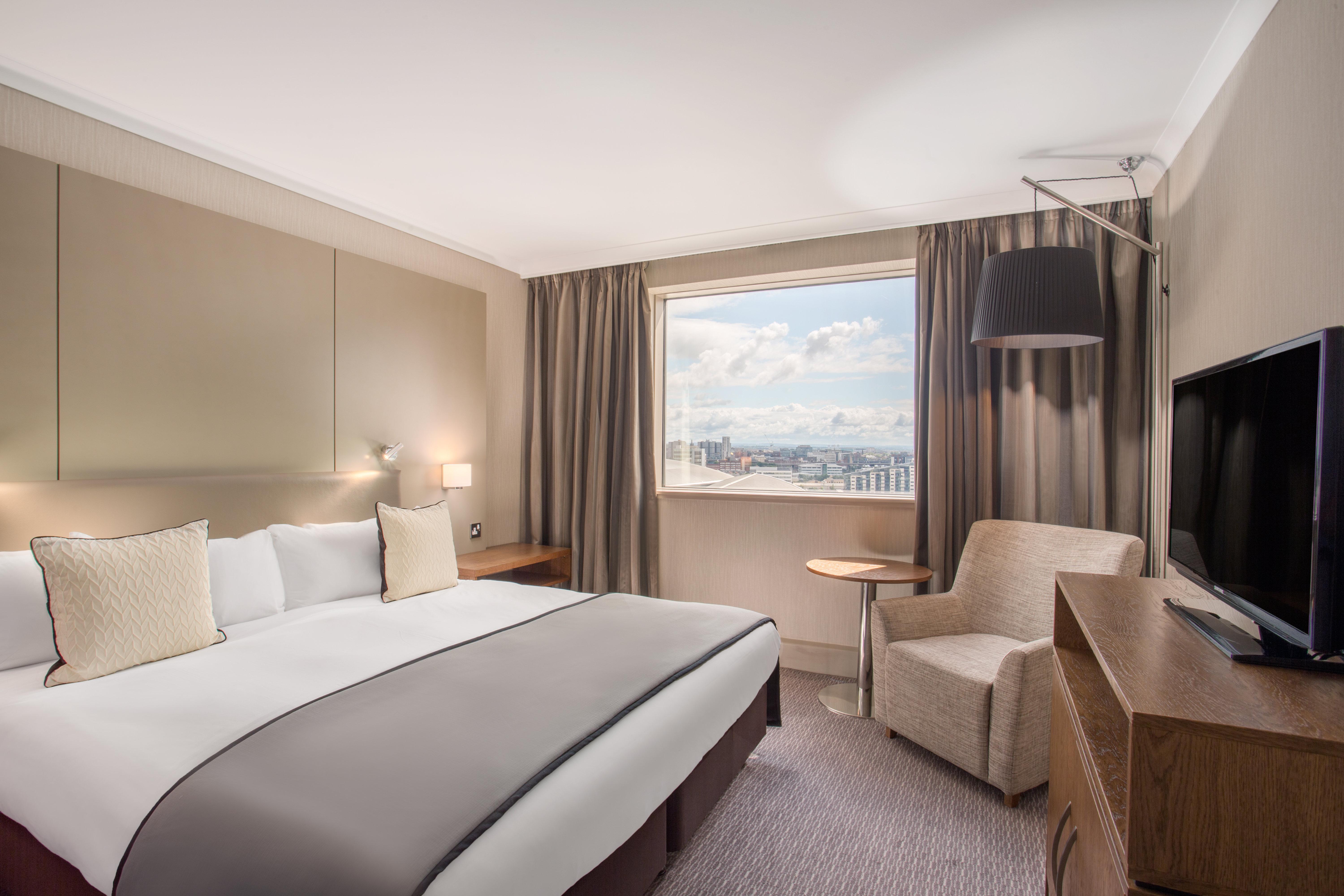 Crowne Plaza By Ihg Hotel