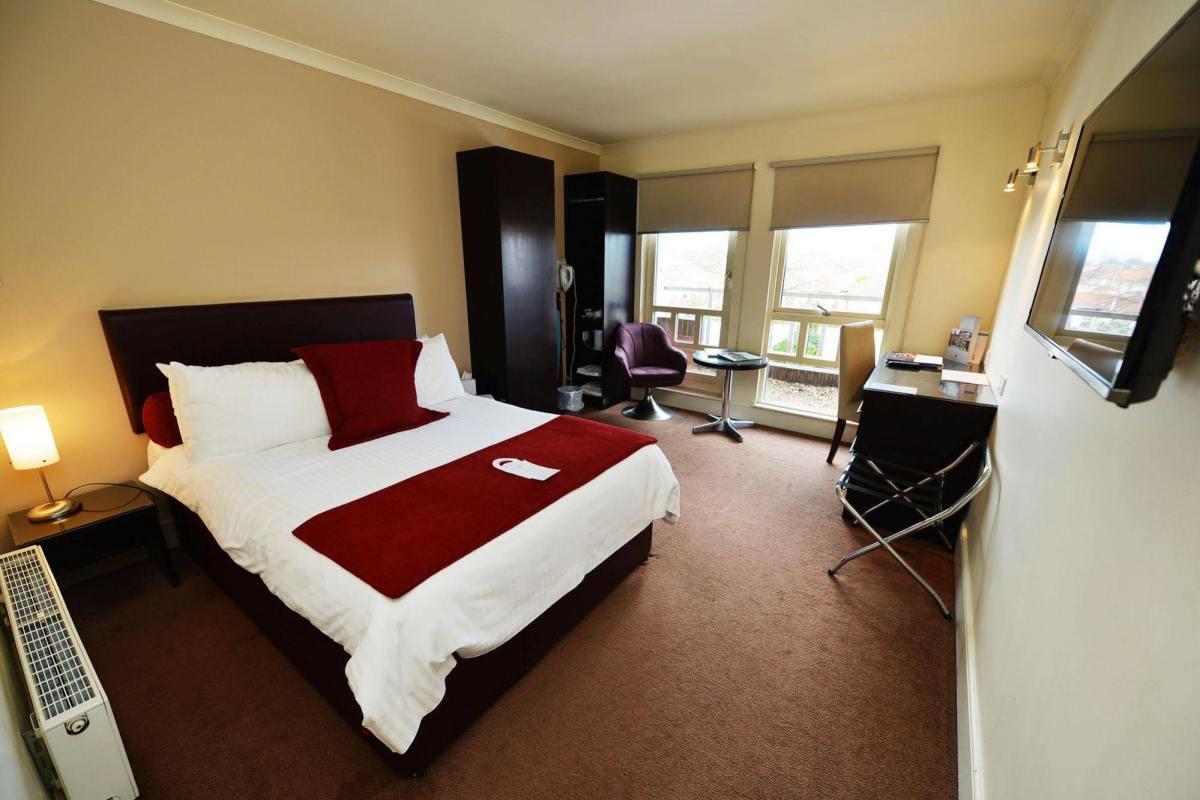 Glynhill & Near Airport Hotel Glasgow