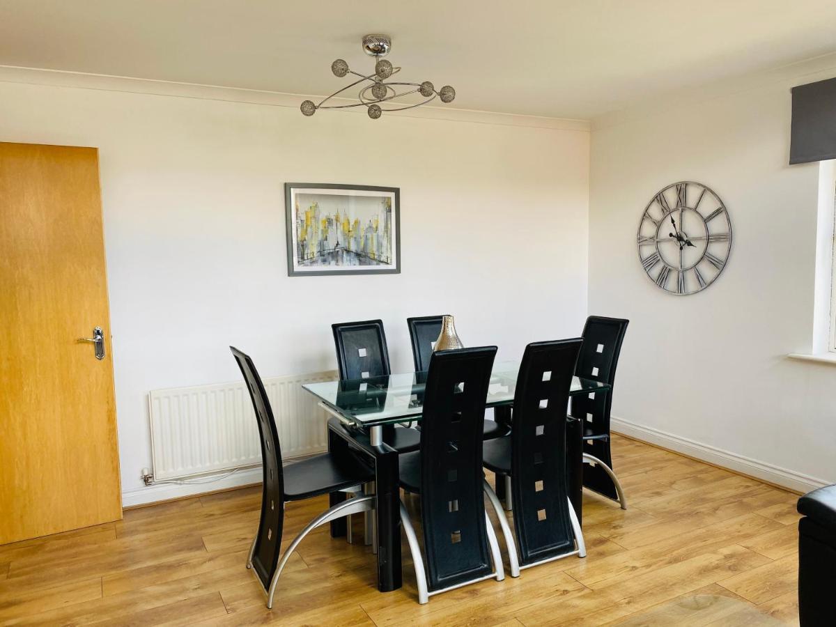 The Ovo Hydro Penthouse With Free Parking Glasgow