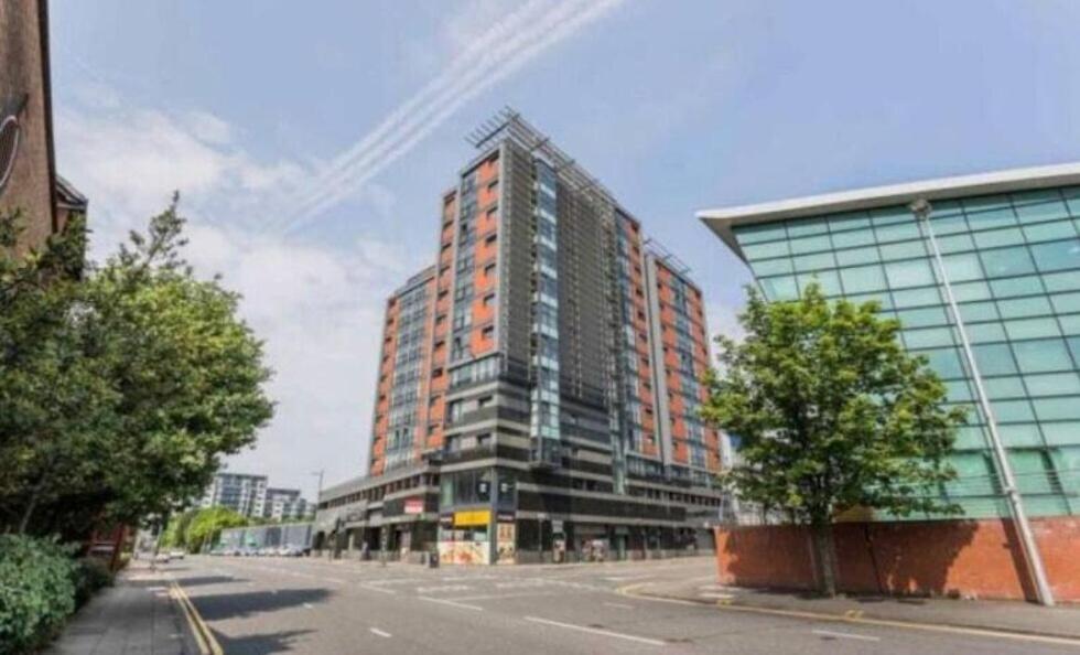 Luxury With A Great River View Apartment