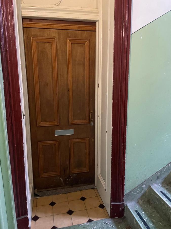 Traditional 5 Bedroom Centre * Glasgow